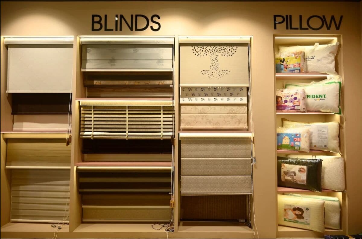 Blinds and cushion display at GM Homes
